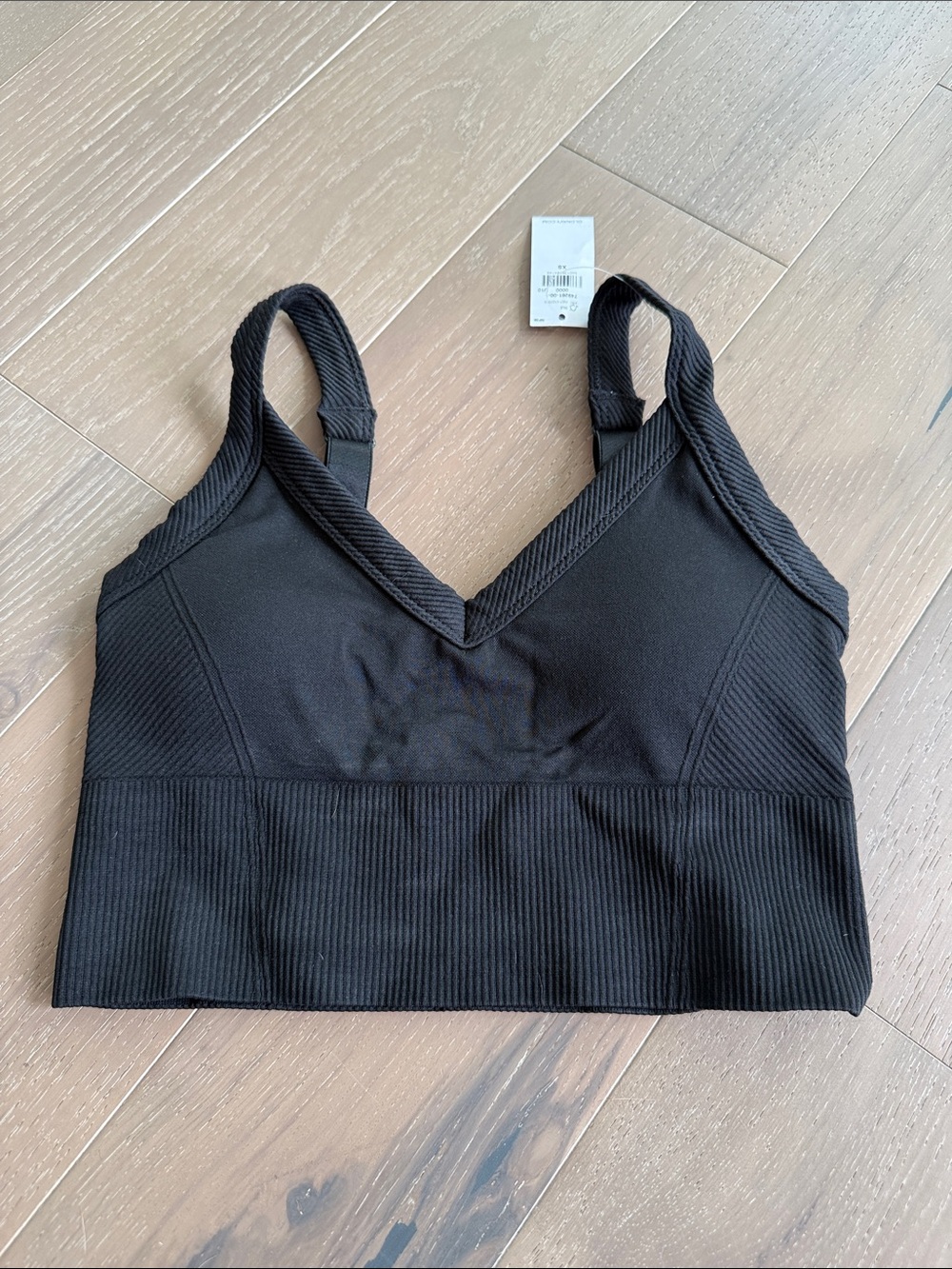 Old Navy Black Seamless V-Neck Sports Bralette